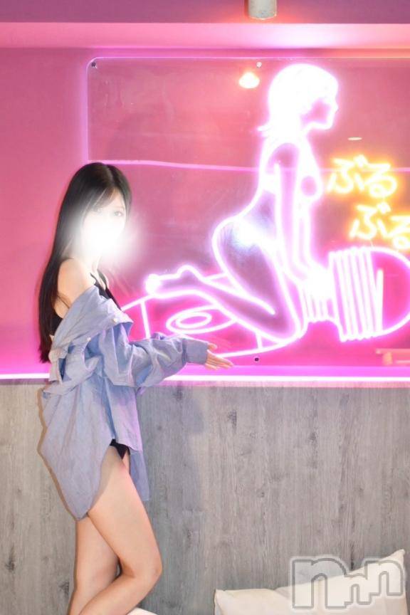 長岡デリヘルROOKIE(ルーキー) きあら(22)の10月27日写メブログ「脱がないまま、熱くなってく」