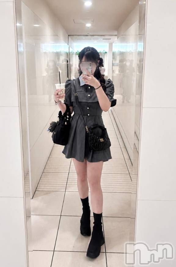 長岡デリヘルROOKIE(ルーキー) みおん(22)の10月26日写メブログ「遂に明日・・会えるฅ^•ω•^ฅ」