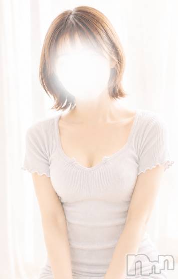みい