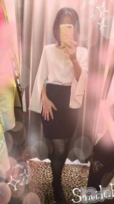 新潟人妻デリヘル 人妻不倫処　桃屋　新潟店(ヒトヅマフリンドコロモモヤ) みこと殿方の女神(48)の11月6日写メブログ「おはよーございます」