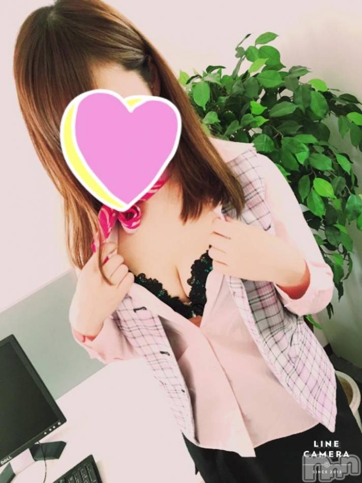 新潟デリヘル(ビアンカニイガタテン)の2017年9月7日お店速報「☆もっこり木曜日に会えるエロ妻＆エロOLは！？☆」
