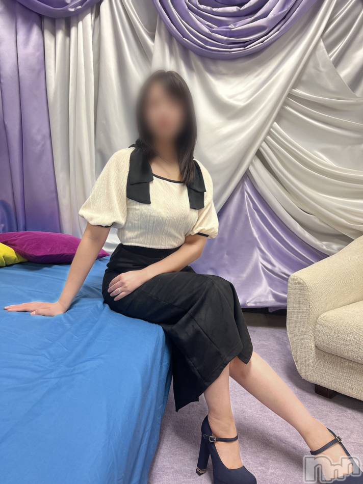 長岡デリヘル(ビアンカナガオカテン)の2026年3月23日お店速報「☆新人さんの入店決定＆完全業界未経験！キュート新人奥様ご出勤♪」