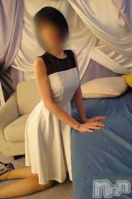 長岡デリヘル(ビアンカナガオカテン)の2021年7月11日お店速報「☆クールビューティ極上奥様出勤2日目＆初々しい新人さん多数ご出勤♪」