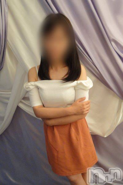 長岡デリヘル(ビアンカナガオカテン)の2023年9月18日お店速報「☆新人さんデビュー＆newプレミアムカード配布終了間近♪」