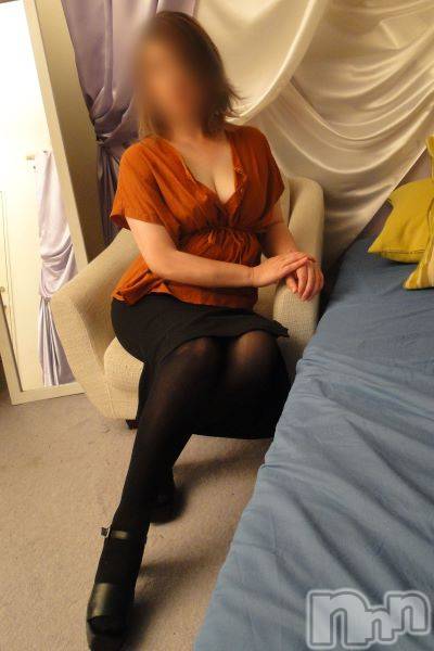 長岡デリヘル(ビアンカナガオカテン)の2023年10月21日お店速報「☆業界未経験の初出勤奥様＆出勤3日目のキレカワ奥様ご出勤♪」