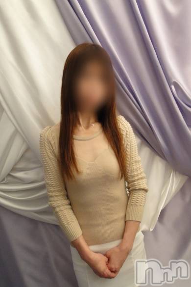 長岡人妻デリヘル(ビアンカナガオカテン)の2024年7月12日お店速報「☆話題の新人奥様2名ご出勤＆お安く遊べる夜割してますよ♪」