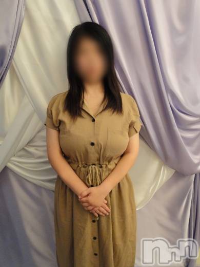 長岡人妻デリヘル(ビアンカナガオカテン)の2024年8月17日お店速報「☆Hカップ爆乳新人奥様初出勤＆初々しい話題の新人奥様2名もご出勤♪」