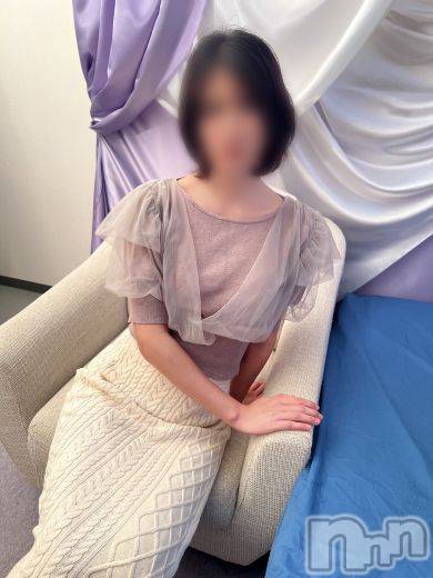長岡人妻デリヘル(ビアンカナガオカテン)の2025年9月25日お店速報「☆話題の新人奥様3名ご出勤＆プレカと夜割・3つの割引サービスでお得に♪」