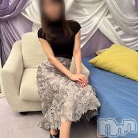 長岡人妻デリヘル BIANCA～主人の知らない私～長岡店(ビアンカナガオカテン)の8月6日お店速報「☆クールビューティーな色白美人新人奥様ご出勤＆19時以降夜割でお得に♪」