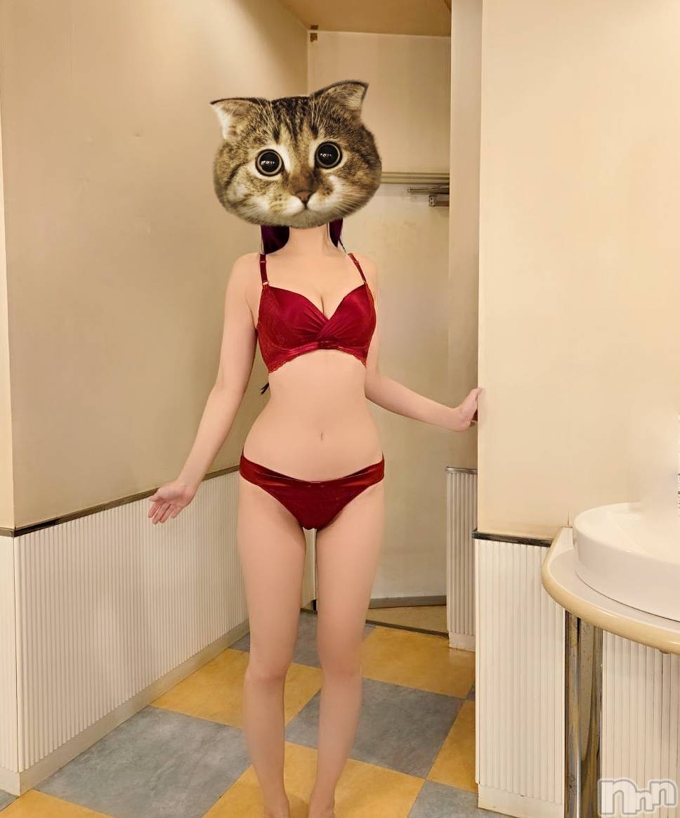 三条デリヘル人妻じゅんちゃん-出稼ぎ0！地元の奥様専門-(ヒトヅマジュンチャン)浜崎りの☆綺麗系！黒髪美女！(36)の2025年11月12日写メブログ「好きなんです♡」