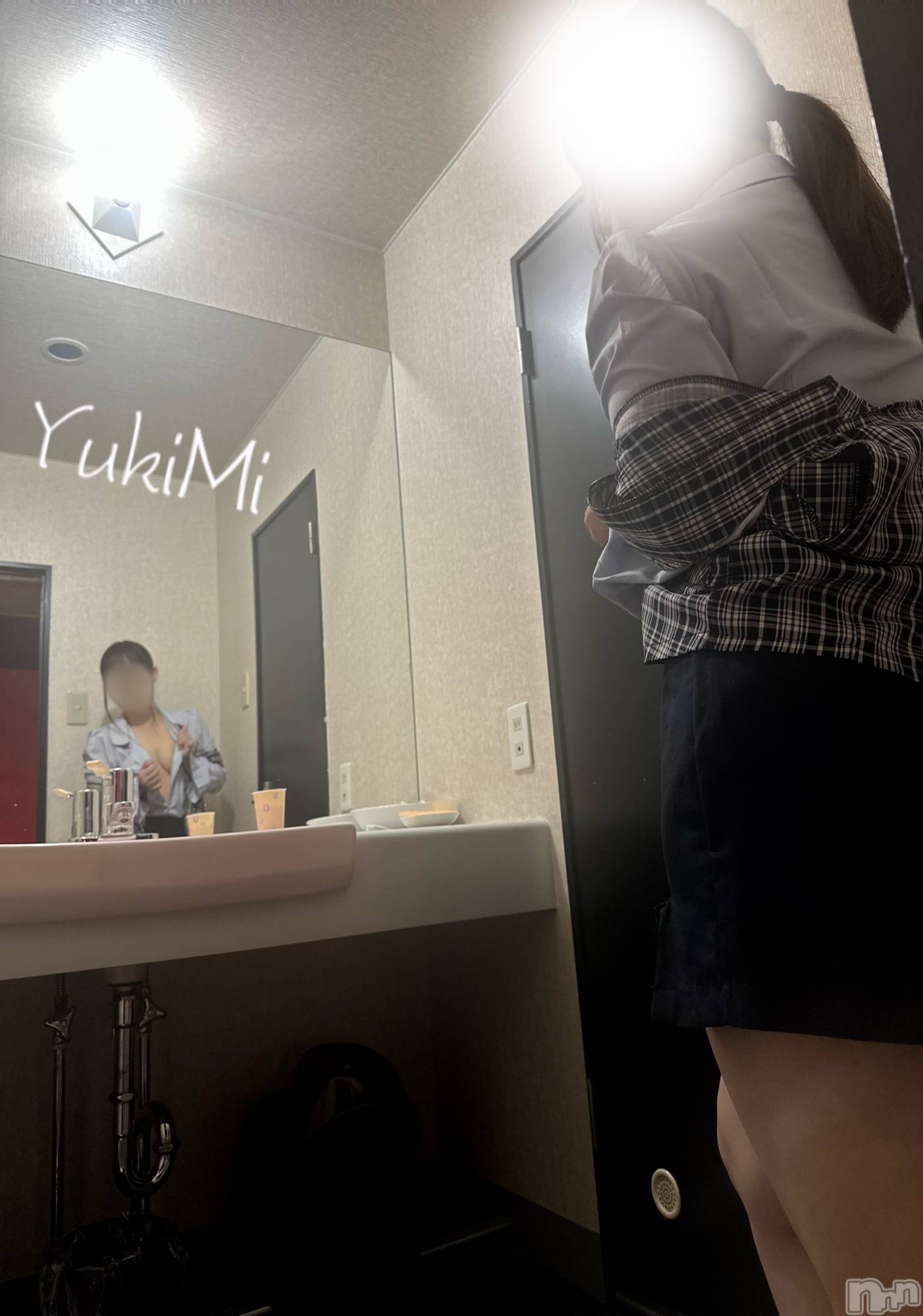 長岡デリヘルBIANCA～主人の知らない私～長岡店(ビアンカナガオカテン)仲間　ゆきみ(35)の2025年12月15日写メブログ「もやもや〜( ˘•ω•˘ ).｡oஇ」