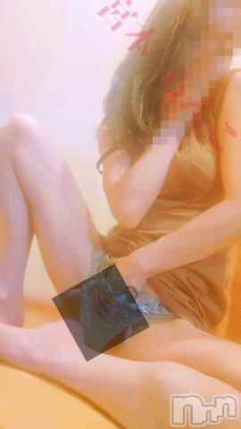 長岡デリヘルBIANCA～主人の知らない私～長岡店(ビアンカナガオカテン) 宮本　らんこ(33)の8月13日写メブログ「舌短いんですけど、、、舐めるのは好きなんですよね...///」