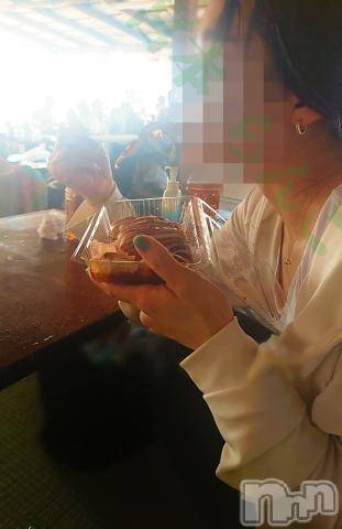 長岡デリヘルBIANCA～主人の知らない私～長岡店(ビアンカナガオカテン) 宮本　らんこ(33)の8月13日写メブログ「浮き輪セッ●スしてみたい」