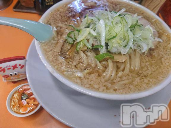 長岡デリヘルBIANCA～主人の知らない私～長岡店(ビアンカナガオカテン) 宮本　らんこ(33)の3月25日写メブログ「＃おれのらーらーららーらーららーほんとあしたもあなーたーにあーいたいいいいい🍥」