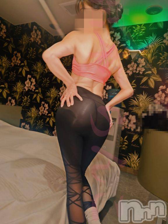 長岡デリヘルBIANCA～主人の知らない私～長岡店(ビアンカナガオカテン)宮本　らんこ(33)の2025年10月25日写メブログ「淫猥なセッ●クストレーニーング致しましょ！？」