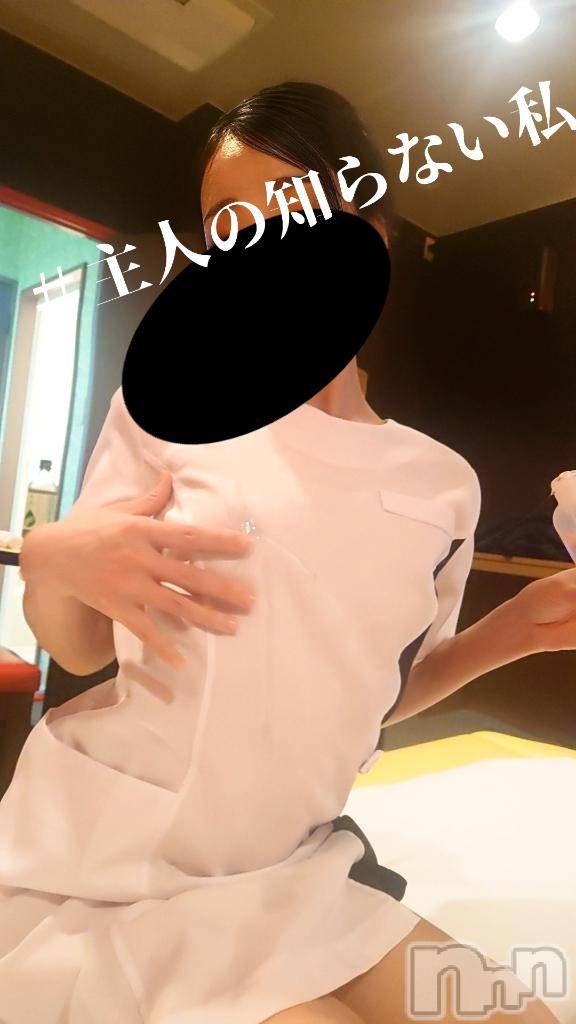 長岡デリヘルBIANCA～主人の知らない私～長岡店(ビアンカナガオカテン)宮本　らんこ(33)の2025年11月8日写メブログ「どうやらおれは45歳らしい🤣🤣🤣」