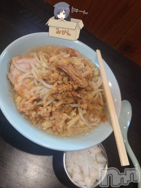 長岡デリヘルBIANCA～主人の知らない私～長岡店(ビアンカナガオカテン)宮本　らんこ(33)の2026年4月12日写メブログ「＃おれの🍜🍜🍜」
