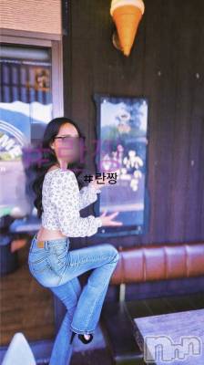 長岡デリヘル BIANCA～主人の知らない私～長岡店(ビアンカナガオカテン) 宮本　らんこ(33)の5月29日写メブログ「ポージング迷子🤣🤣🤣」