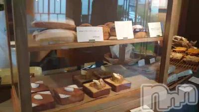 長岡デリヘル BIANCA～主人の知らない私～長岡店(ビアンカナガオカテン) 宮本　らんこ(33)の4月8日動画「＃おれたまにはパンパン🍞」