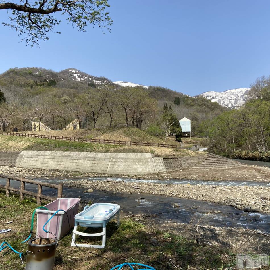 上越デリヘル(ジョウエツフウゾクシュッチョウアロママッサージ)の2021年4月23日お店速報「最新情報をライブ配信『上越アロマ　ツイッター』で検索してね」