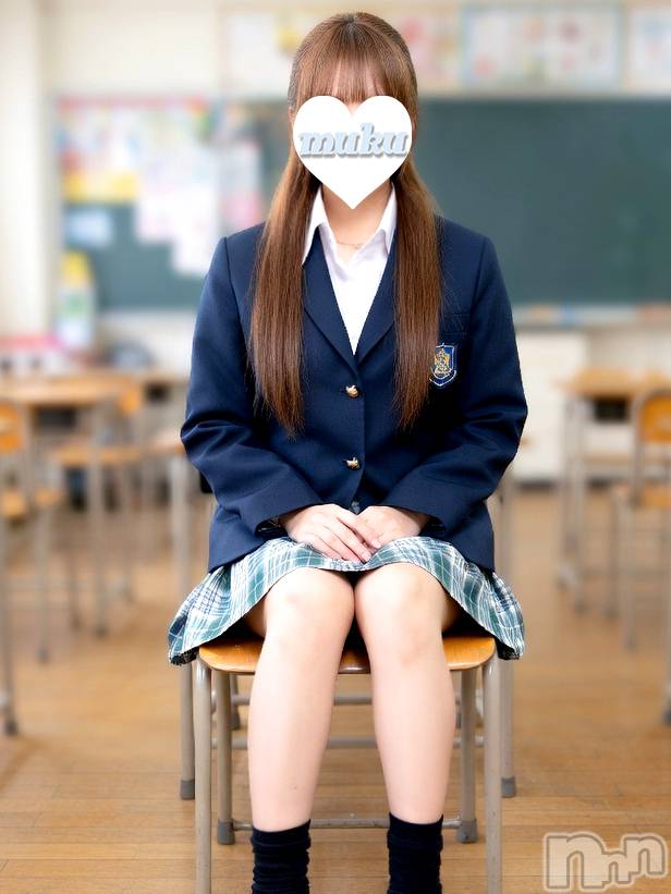 長岡デリヘル(ジュンムク)の2026年7月13日お店速報「出勤確定!!!地元新潟即イキ敏感巨乳美少女【めなちゃん19歳】」