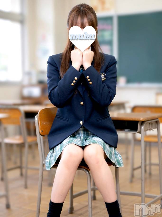 長岡デリヘル(ジュンムク)の2026年9月19日お店速報「出勤確定!!!地元新潟即イキ敏感巨乳美少女【めなちゃん19歳】」