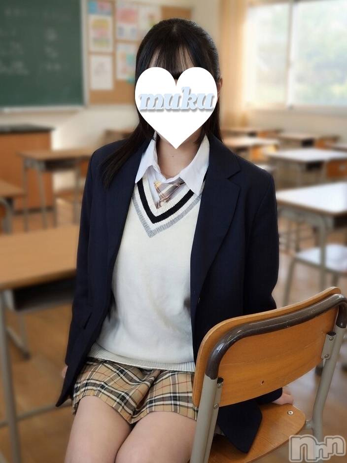 長岡デリヘル(ジュンムク)の2026年10月3日お店速報「激ヌレ激イキ敏感体質!!!地元新潟発掘美少女【みおなちゃん20歳】」