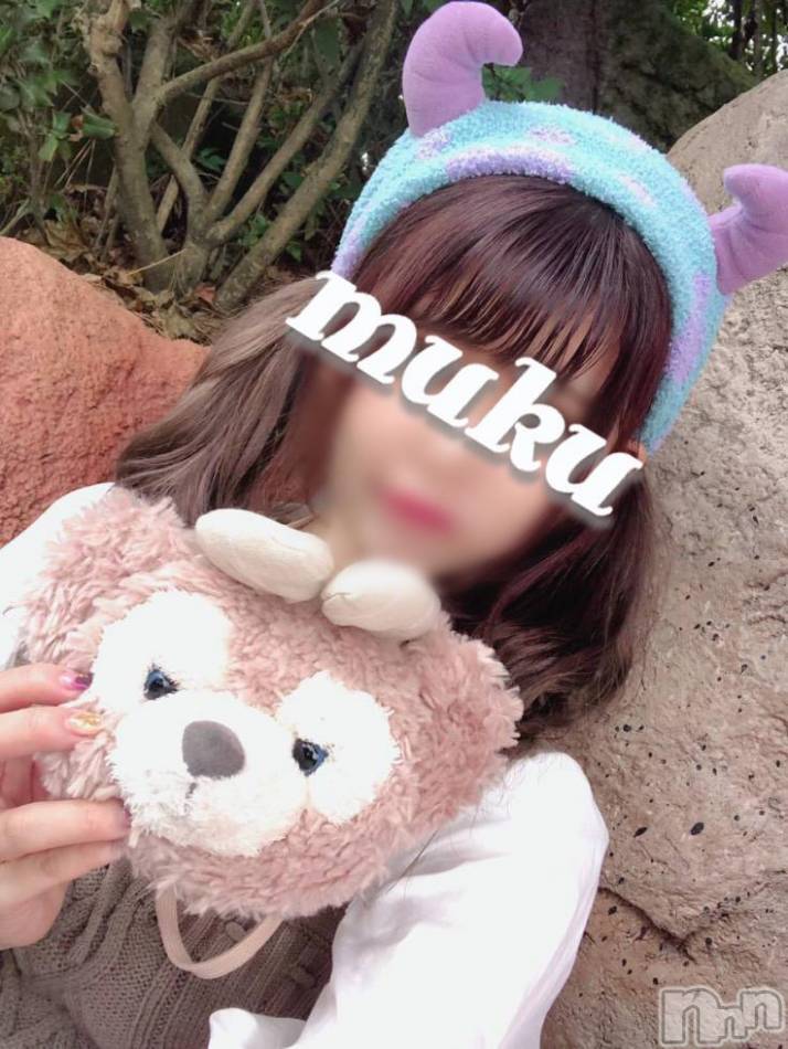 長岡デリヘル(ジュンムク)の2019年1月7日お店速報「小柄で甘えん坊な天使が舞降りました！現役大学生『ちかちゃん』の出勤です♪」