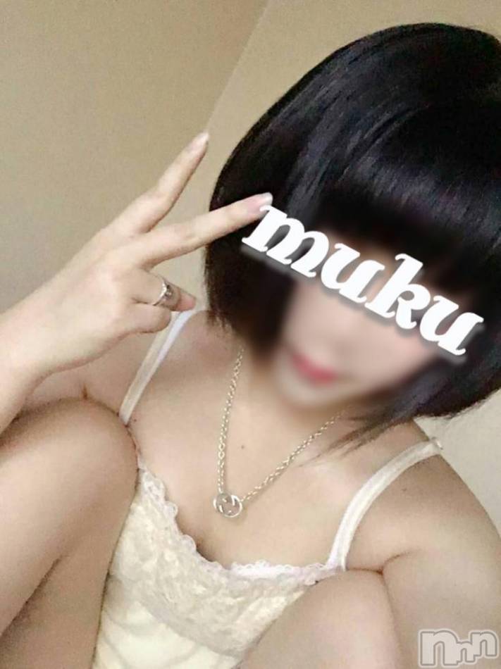 長岡デリヘル(ジュンムク)の2019年1月14日お店速報「【完全業界未経験】純白ベールに包まれた黒髪清楚系超美少女『なるみちゃん』」