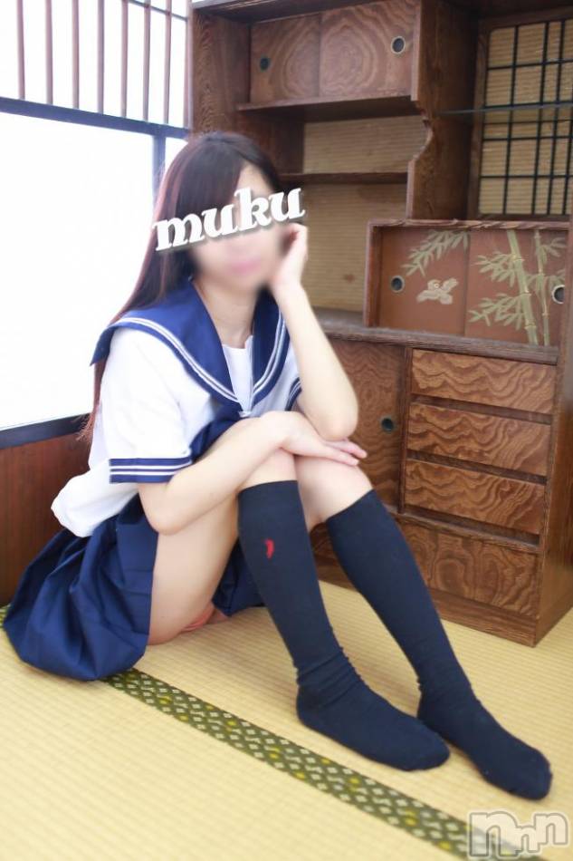 長岡デリヘル(ジュンムク)の2019年1月20日お店速報「レア出勤【あゆちゃん】栗毛色のロングストレートヘアに、真っ白なお肌。」