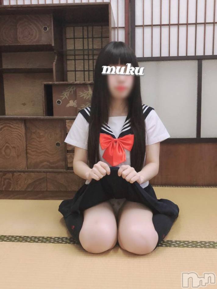 長岡デリヘル(ジュンムク)の2019年3月6日お店速報「明るいロリ巨乳系制服女子『すみれちゃん』を殿方へ♪」