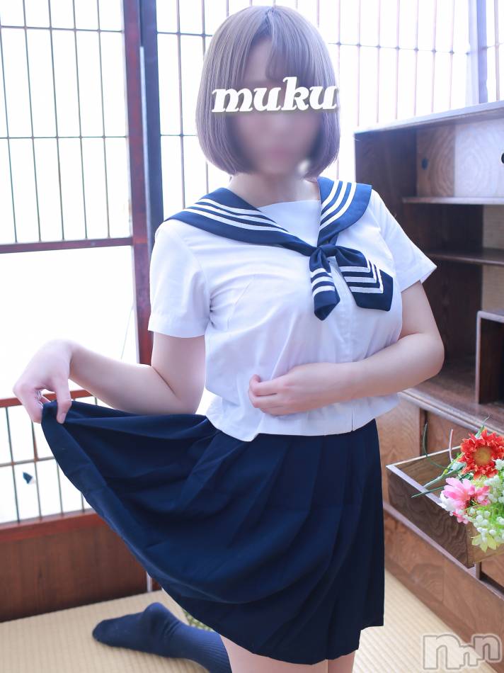 長岡デリヘル(ジュンムク)の2019年5月22日お店速報「セミショートの髪にお顏はロリキュートで間違いない可愛さ！『とうかちゃん』」