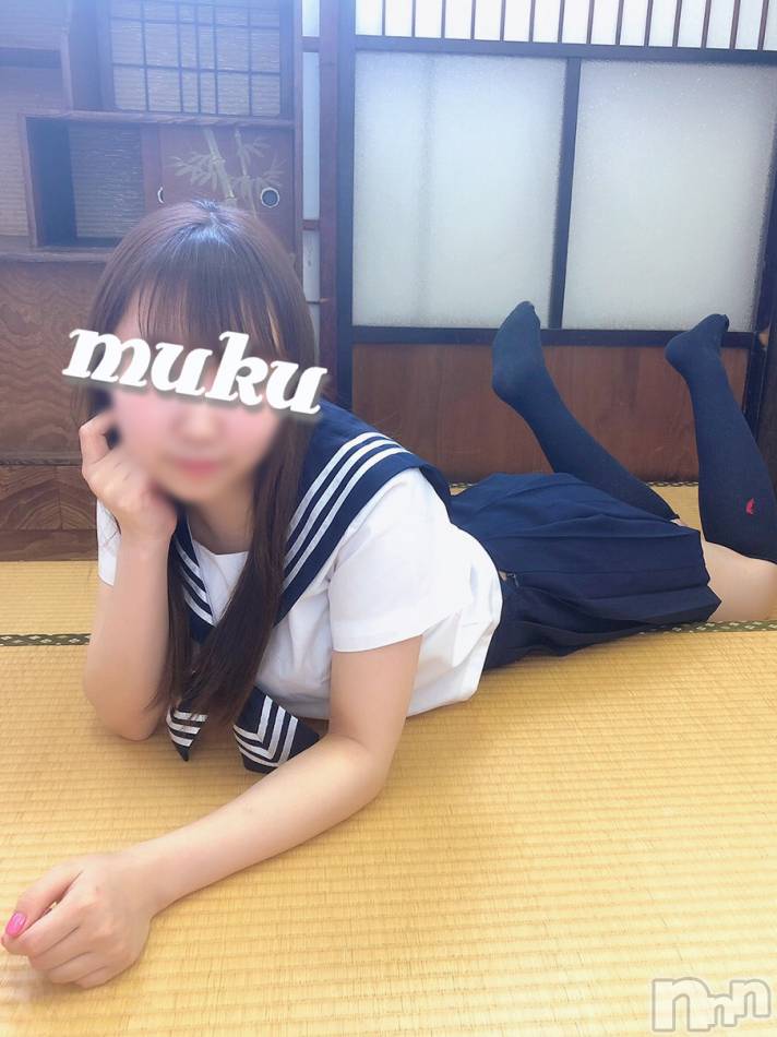 長岡デリヘル(ジュンムク)の2019年6月1日お店速報「【業界経験極浅】栗毛色の綺麗なストレートヘアに色の白いお肌『ひいちゃん』」