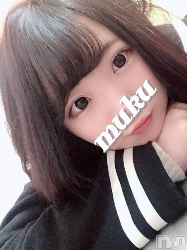 長岡デリヘル(ジュンムク)の2019年12月10日お店速報「制服バエる巨乳少女♪」