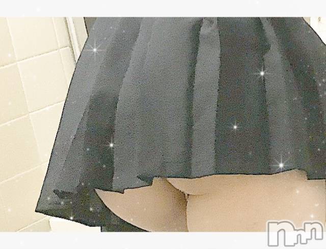 長岡デリヘル(ジュンムク)の2020年7月5日お店速報「【ゆづきちゃん】いつでも...どこでも...パイパン×ノーパン出勤」