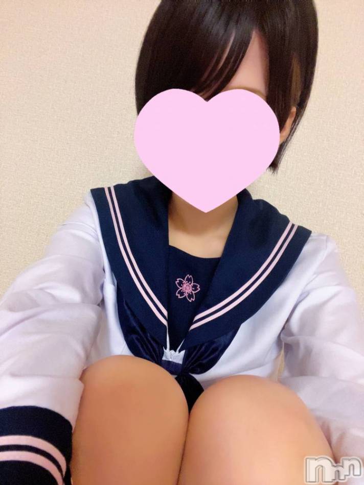 長岡デリヘル(ジュンムク)の2020年7月15日お店速報「イイナリ地味っ子発育中【すずなちゃん】イベント料金ですぐにご案内可能です」