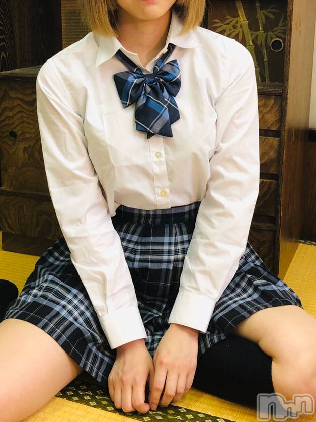 長岡デリヘル(ジュンムク)の2020年8月4日お店速報「『ましゅちゃん』完売！『ひかりちゃん』まだまだ空きありますYO♪」