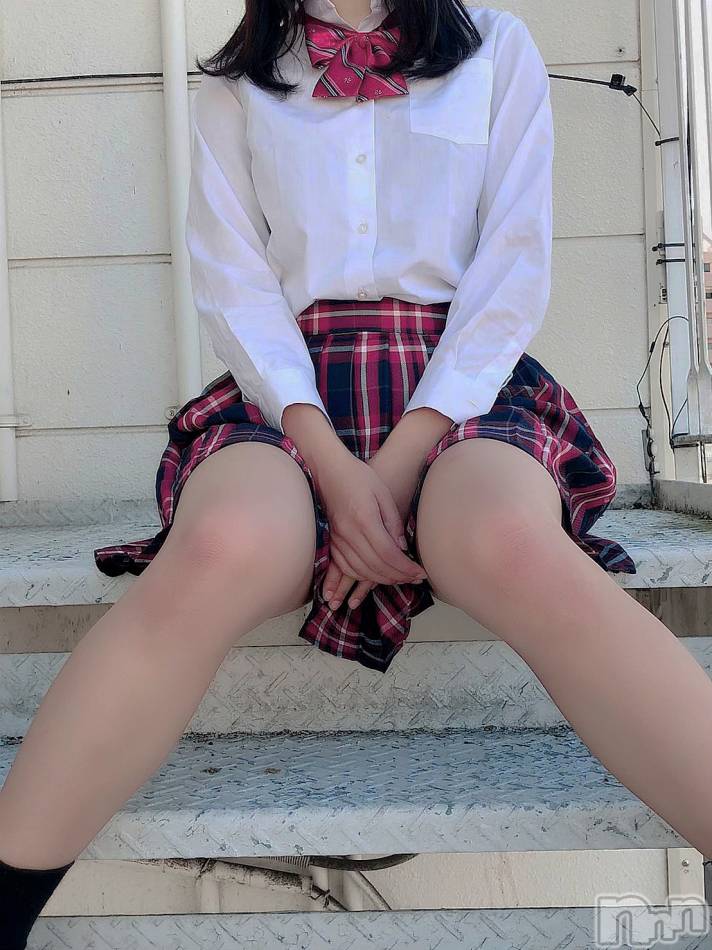 長岡デリヘル(ジュンムク)の2020年10月17日お店速報「あっ！！可愛い子見っけ！！【あいちゃん】20:00からご案内可能！！」