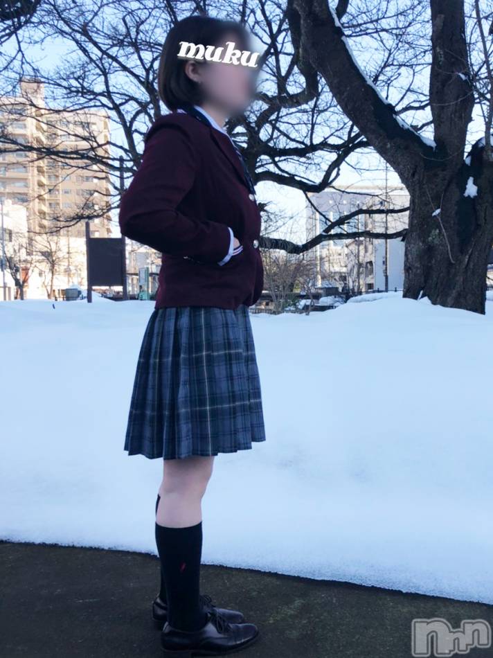 長岡デリヘル(ジュンムク)の2021年1月22日お店速報「完全業界未経験！純粋無垢の制服を纏った清楚女子」