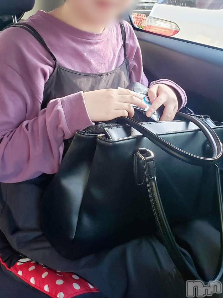 長岡デリヘル(ジュンムク)の2021年3月5日お店速報「【ラスト枠のみ】地味な顔した優等生の内緒のお仕事」