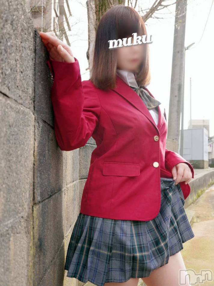 長岡デリヘル(ジュンムク)の2021年4月11日お店速報「色白制服ギャル「ななせちゃん」制服着たままのおフ〇ラをお楽しみ下さい！！」