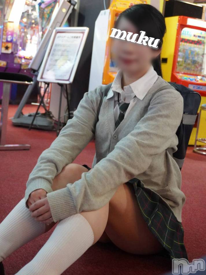 長岡デリヘル(ジュンムク)の2021年5月12日お店速報「ノーパンパイパン出勤！『ゆづきちゃん』」