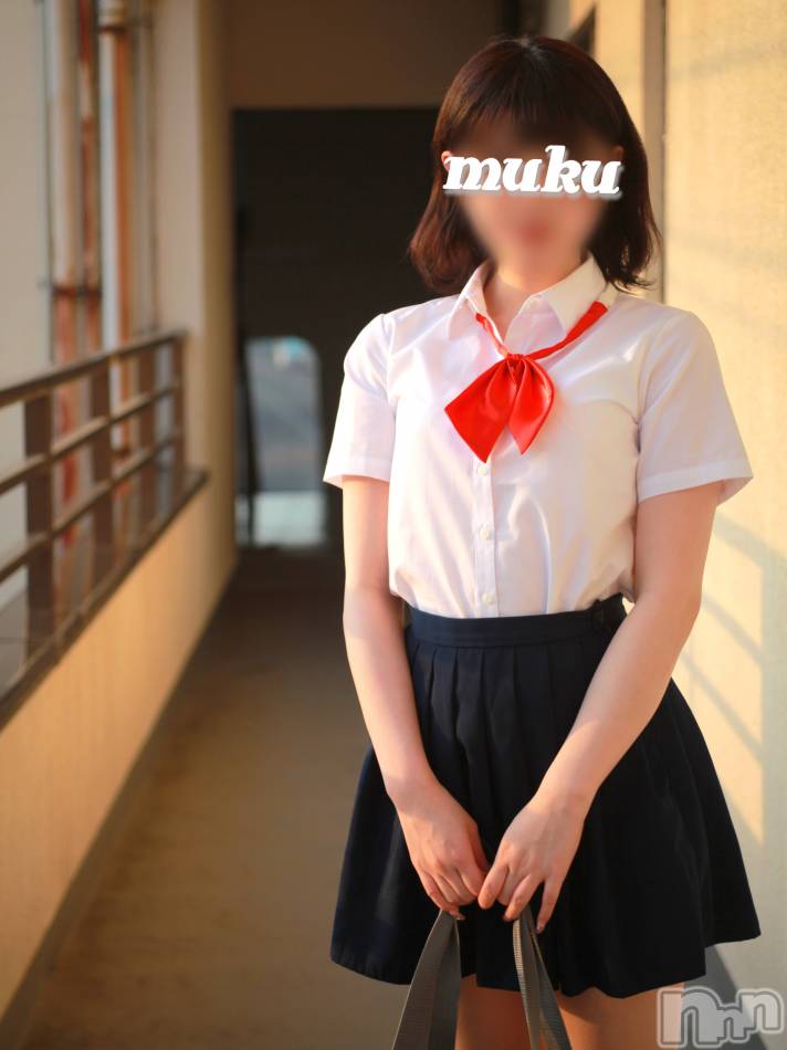 長岡デリヘル(ジュンムク)の2021年6月9日お店速報「元メイドさんのはるちゃん。店主オススメの制服美乳少女」