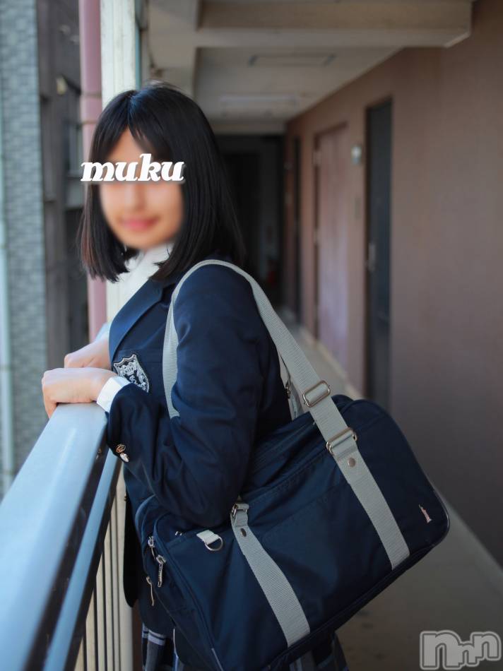 長岡デリヘル(ジュンムク)の2021年6月10日お店速報「業界未経験『ゆいちゃん』黒髪ハーフ美少女」