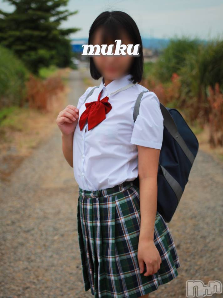 長岡デリヘル(ジュンムク)の2021年6月18日お店速報「 黒髪清楚美少女『れなちゃん』本日から体験入店決定です」