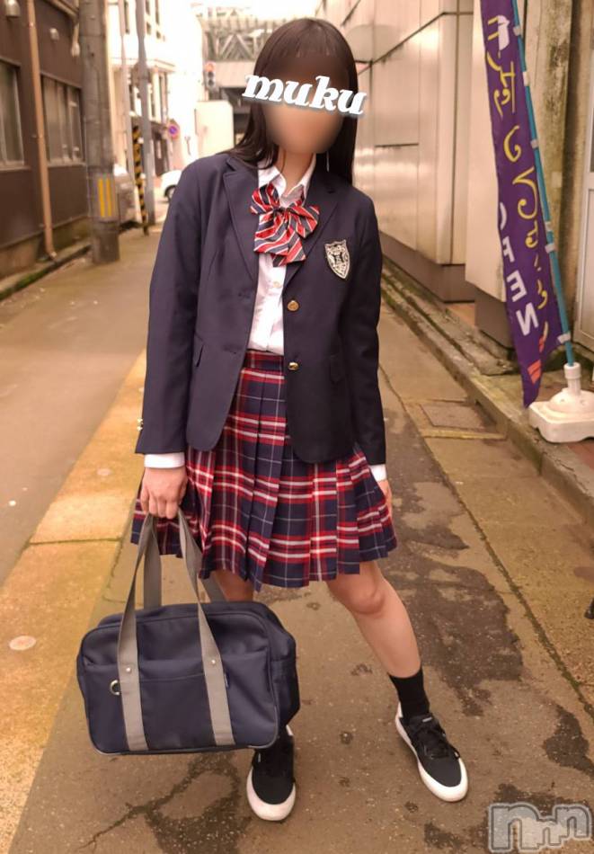 長岡デリヘル(ジュンムク)の2021年6月20日お店速報「完全業界未経験！『まほちゃん』清楚黒髪美少女♪ まだ空き枠御座います」