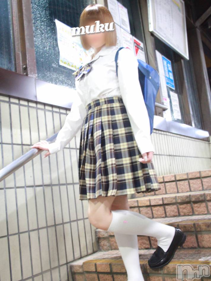 長岡デリヘル(ジュンムク)の2021年7月12日お店速報「現役女子大生は超純心な清楚系『つくしちゃん』不意の笑顔が可愛すぎます」