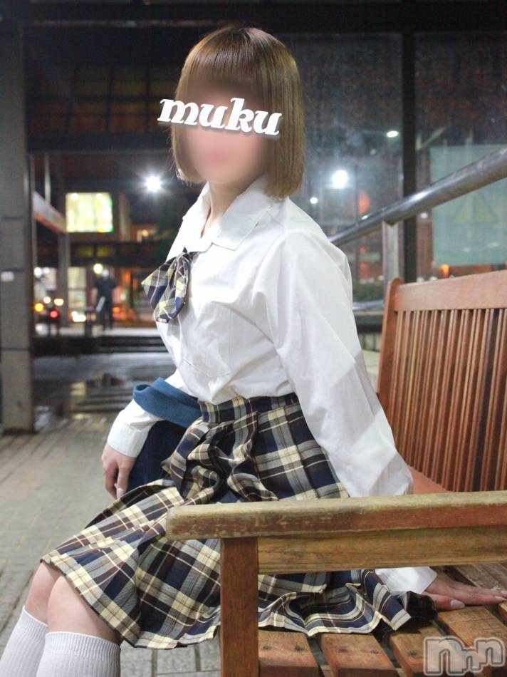 長岡デリヘル(ジュンムク)の2021年7月13日お店速報「 現役女子大生『つくしちゃん』絶賛出勤中です」