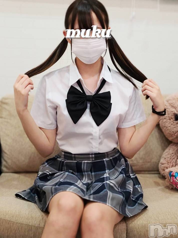 長岡デリヘル(ジュンムク)の2021年8月11日お店速報「 完全ドМツインテール『じゅりちゃん』イラマチオハンドル発動」