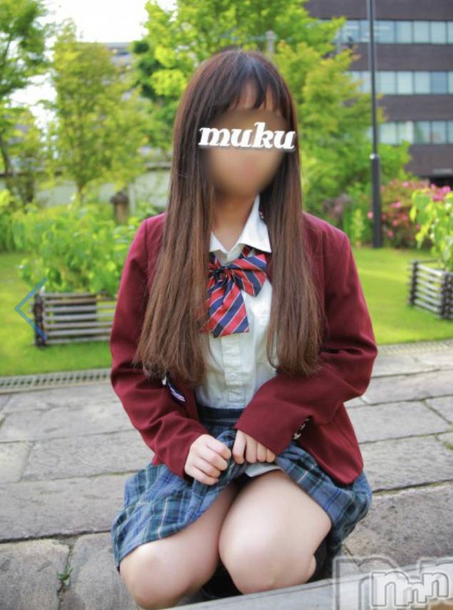 長岡デリヘル(ジュンムク)の2021年8月18日お店速報「小柄巨乳なエロカワ美少女「みつはちゃん」絶賛出勤中残り枠僅か」